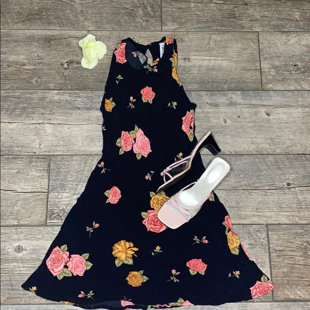 Vintage 1990s Rose Dress - Picture 2 of 7